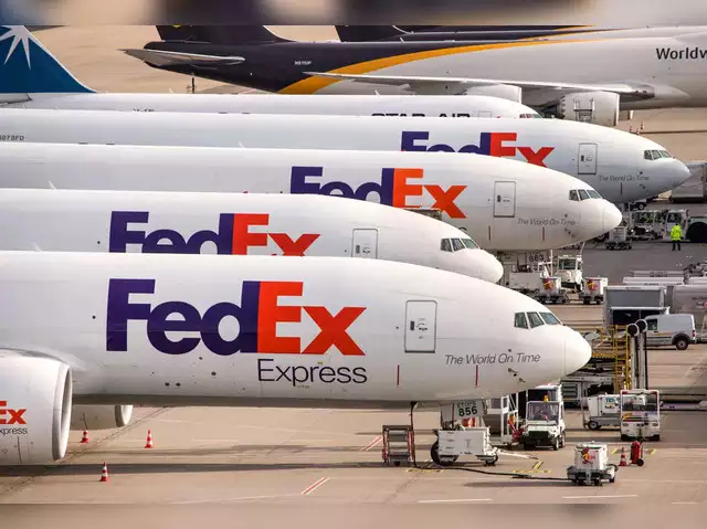 Featured image for Cheaper Fedex shipping, especially large shipments
